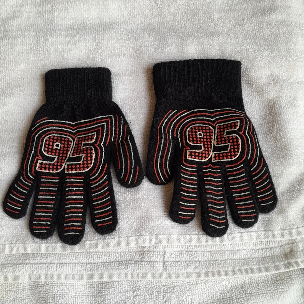 Boys Hat and Gloves Set